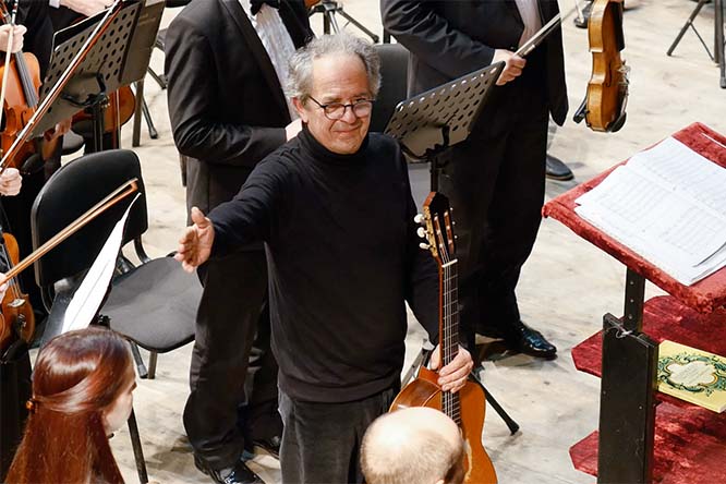 Concierto de Wolfgang Weigel, guitarra